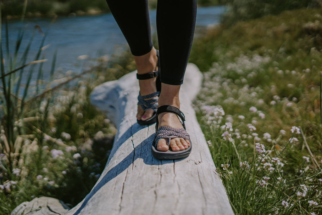 6 Cute Sandals for Women With Narrow Feet